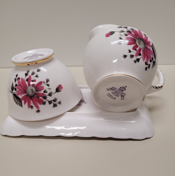 Delphine Bone China - Picture 3 of 15